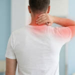 Boyun Fıtığı Belirtileri Nelerdir? Nasıl Anlaşılır? 5 boyun fıtığı belirtileri